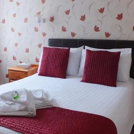 Holmlea Exclusively For Adults 3*